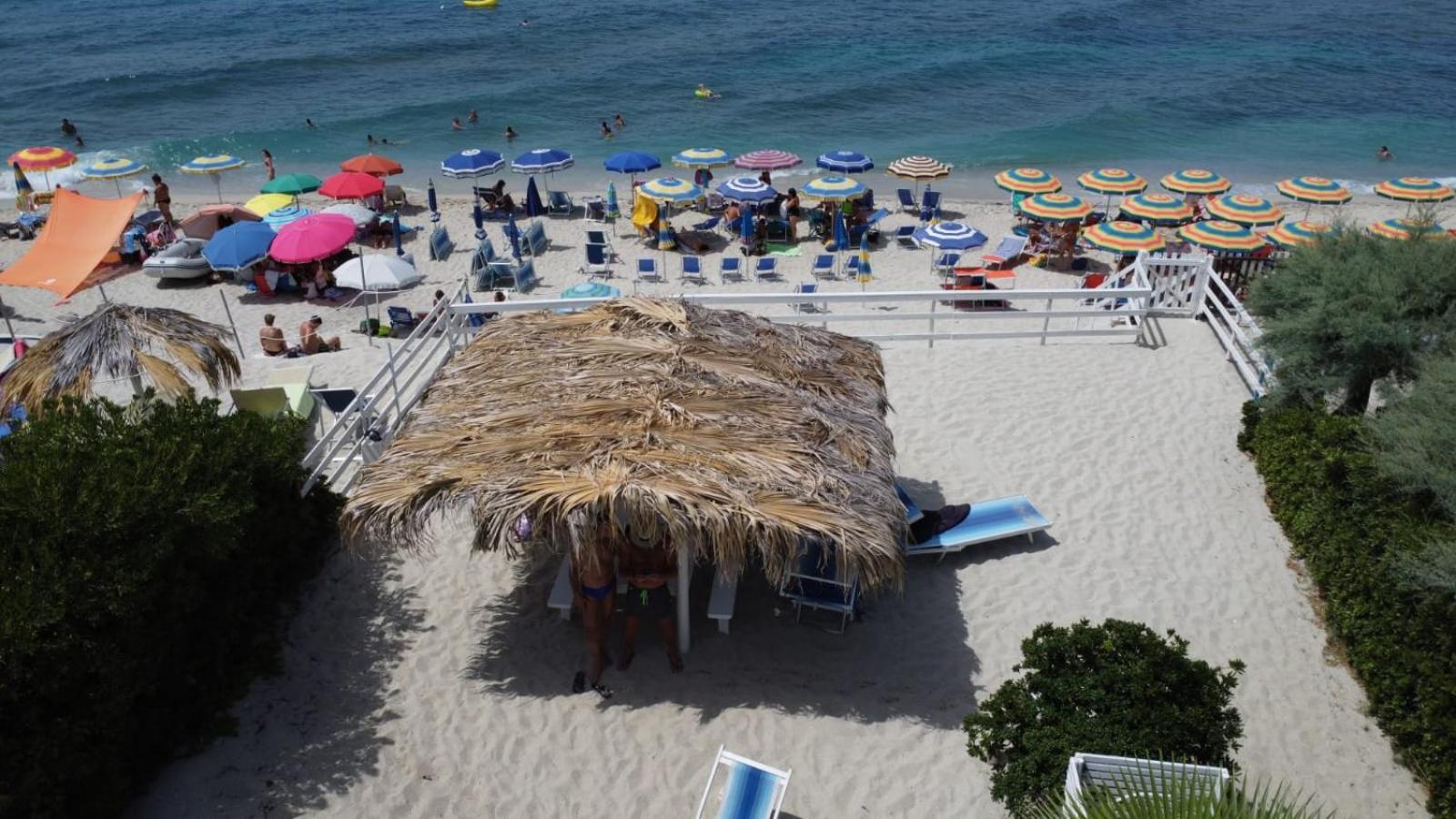 Villetta Sul Mare Капо Ватикано Екстериор снимка