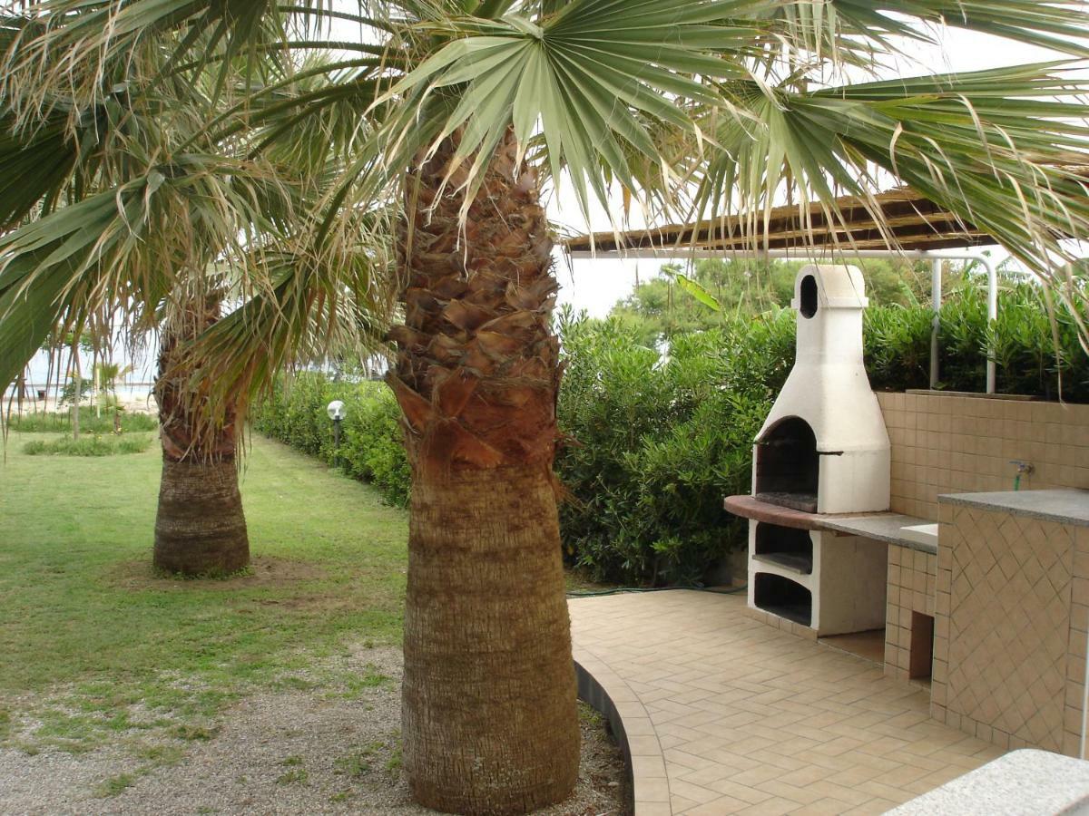 Villetta Sul Mare Капо Ватикано Екстериор снимка