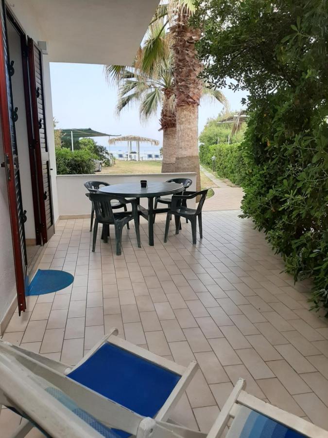 Villetta Sul Mare Капо Ватикано Екстериор снимка