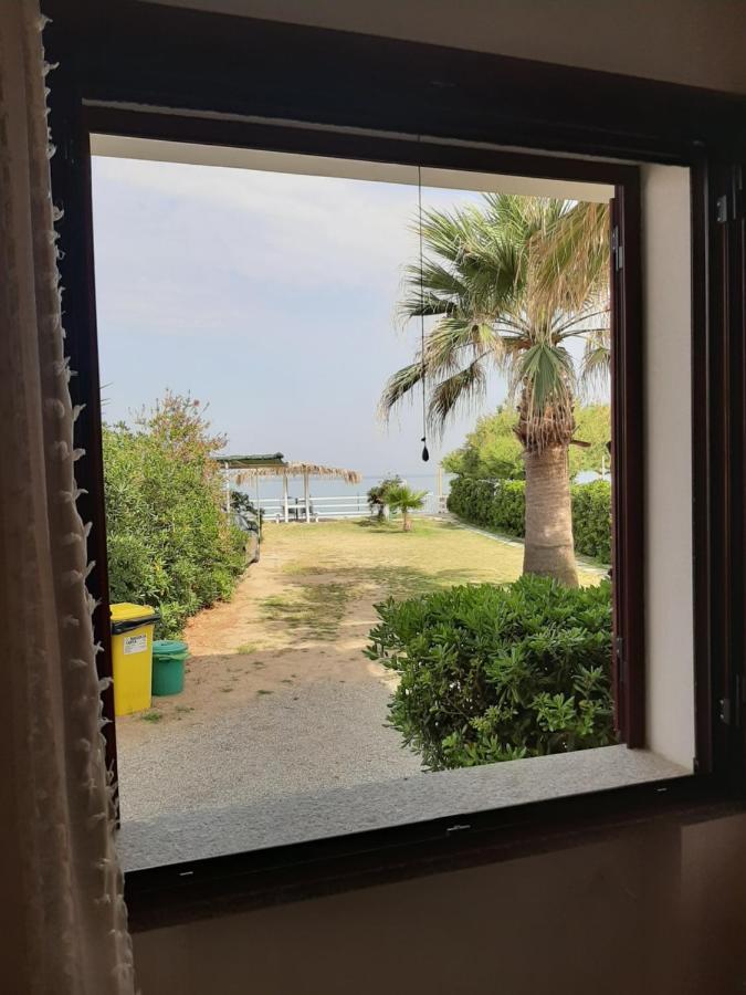 Villetta Sul Mare Капо Ватикано Екстериор снимка